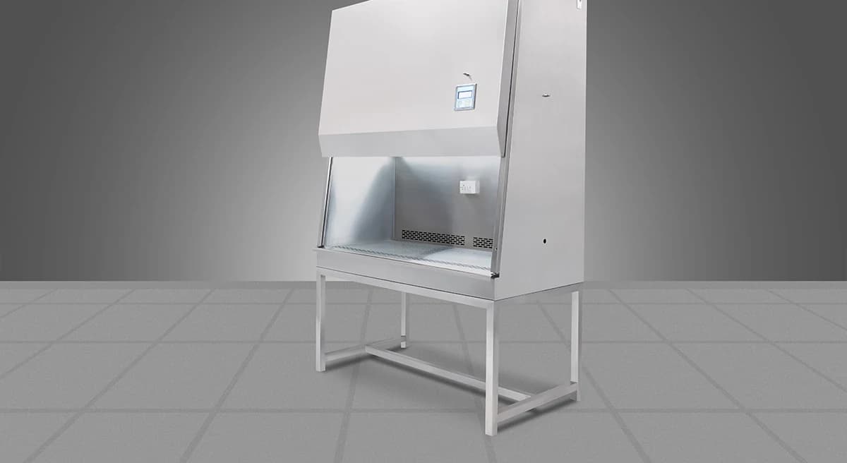 Class II biosafety cabinet with sash and HEPA filtration