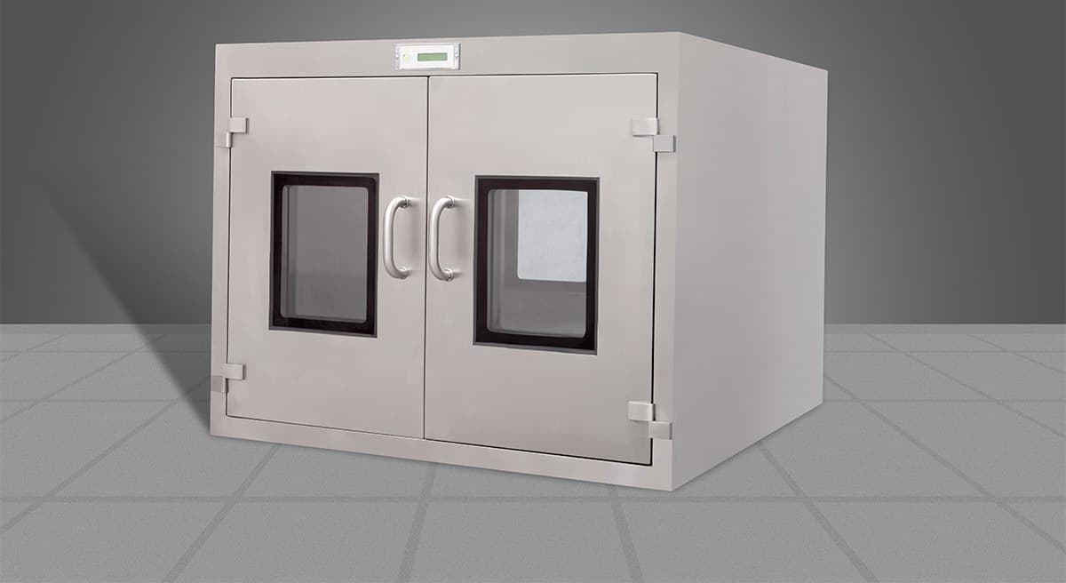 Stainless steel pass box with interlocked doors