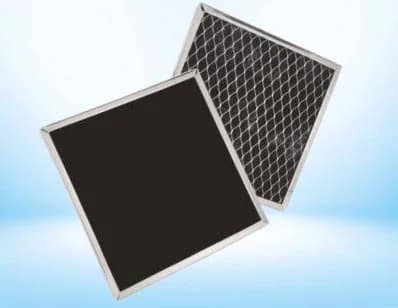 Activated carbon filter for gas and odour adsorption
